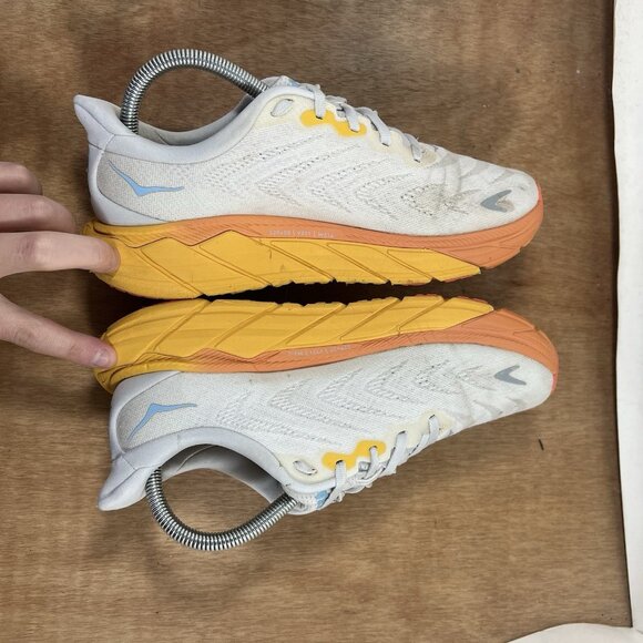 Hoka One One Arahi 6 Women Size 8 White Running Shoes Sneakers - Picture 6 of 9